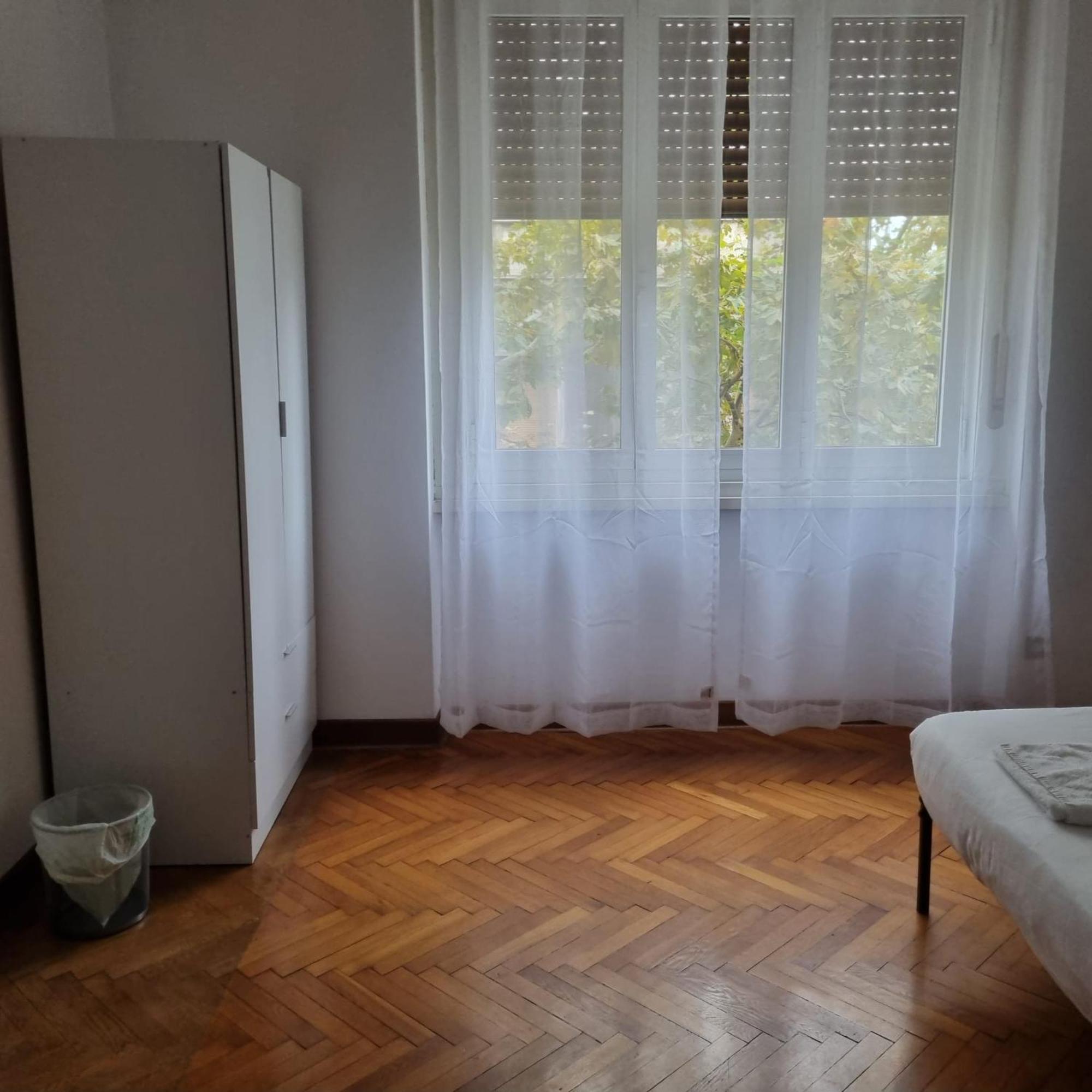 Dock Bay Lodge Hostello Τεργέστη Εξωτερικό φωτογραφία