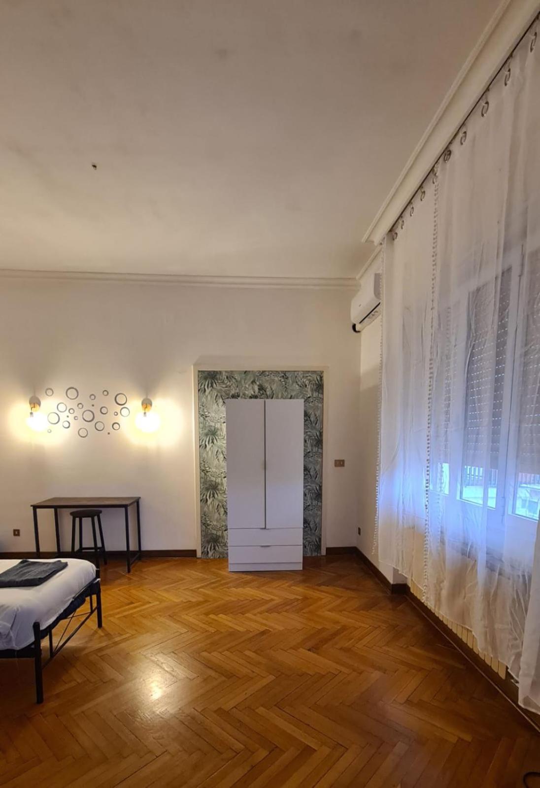 Dock Bay Lodge Hostello Τεργέστη Εξωτερικό φωτογραφία