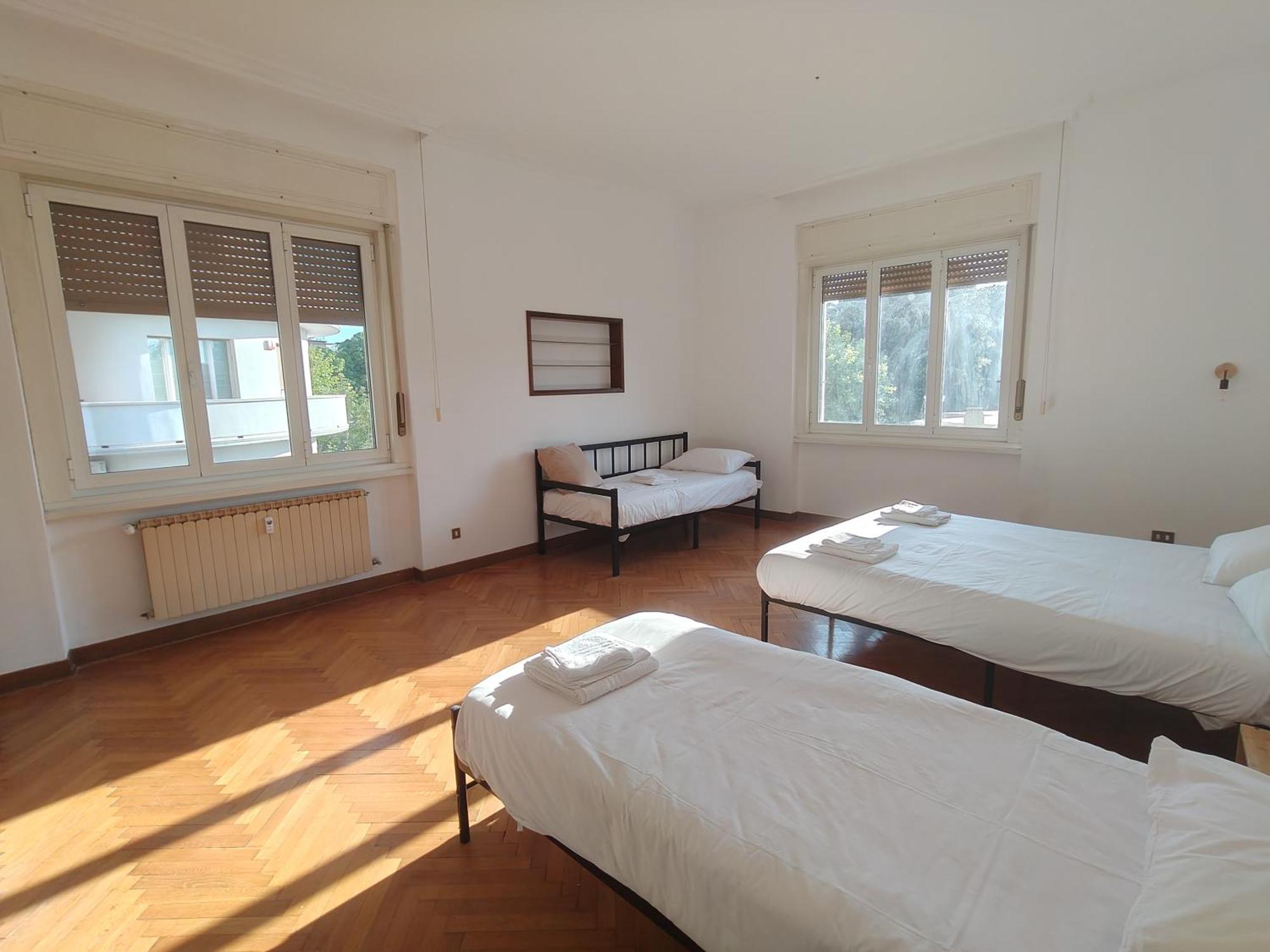 Dock Bay Lodge Hostello Τεργέστη Εξωτερικό φωτογραφία