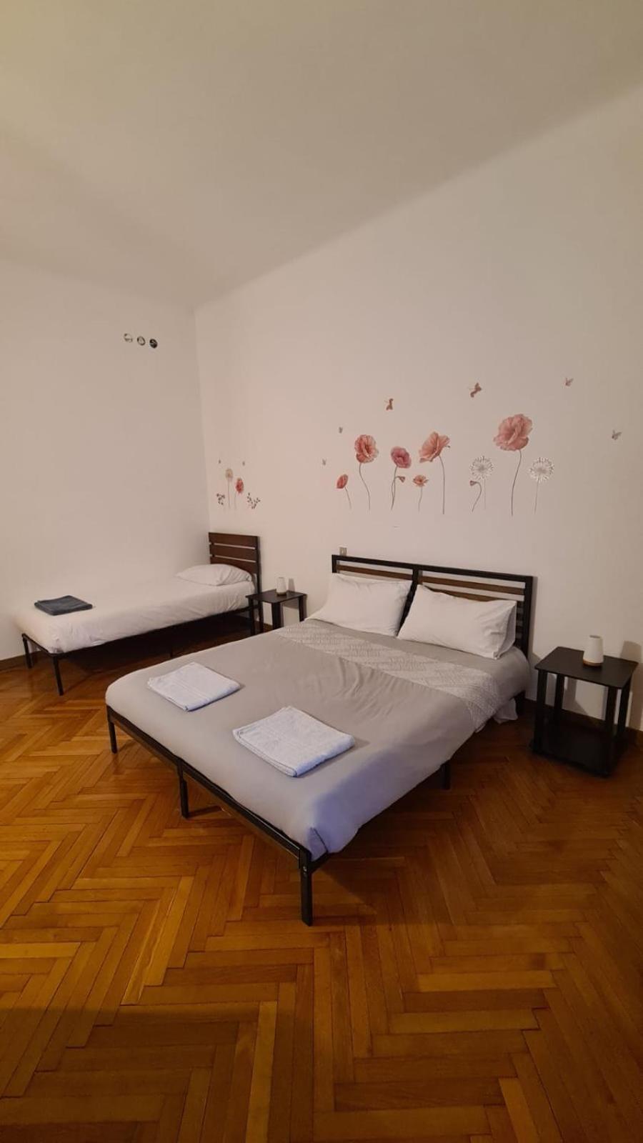 Dock Bay Lodge Hostello Τεργέστη Εξωτερικό φωτογραφία